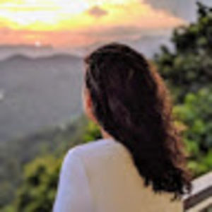 Meet your Posher, Hayley